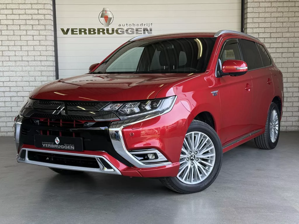 Mitsubishi Outlander 2.4 PHEV Instyle | 1e eige. | Leder | 360 Camera | PDC V+A | All-in rijklaarprijs