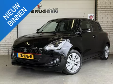 Suzuki Swift 1.0 Stijl Smart Hybrid | Carplay | Camera | Navi | Stoelverw. | All-in rijklaarprijs