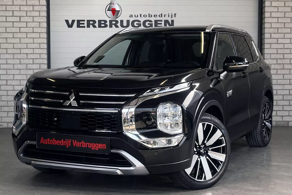 Mitsubishi Outlander 2.4 PHEV Instyle | ACTIE PRIJS! | 8jr.Garantie | Rijklaarprijs