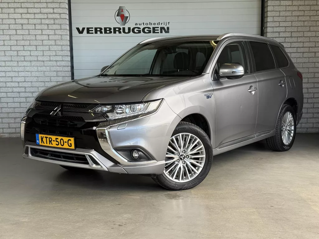 Mitsubishi Outlander 2.4 PHEV Intense | Volledig onderh. | Carplay | Half Leder/Stof | All-in rijklaarprijs