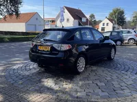 Subaru Impreza 2.0R Luxury AWD | Trekhaak | 16" LMV | ALL-Season | Cruise | All-in rijklaarprijs Foto