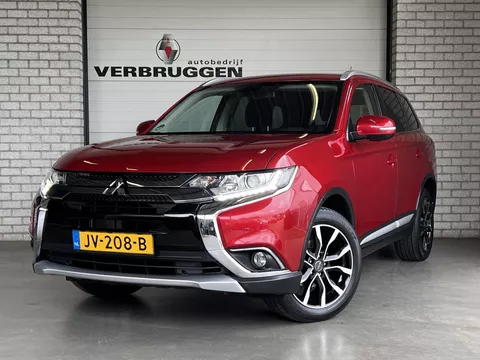Mitsubishi Outlander 2.0 Business Edition | 1e eige. | Trekhaak | 18&quot; LMV | Navi | PDC | Camera | All-in rijklaarprijs