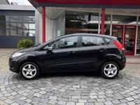 Ford Fiesta 1.25 Trend | 5drs. | Airco | 15" LMV | Radio/CD speler | All-in rijklaarprijs Foto