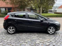 Ford Fiesta 1.25 Trend | 5drs. | Airco | 15" LMV | Radio/CD speler | All-in rijklaarprijs Foto