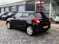 Suzuki Swift 1.0 Select | 16" LMV | Carplay | Camera | Stoelverw. | All-in rijklaarprijs Foto