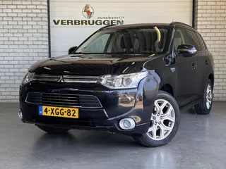 Mitsubishi Outlander 2.0 PHEV Executive Edition | Trekhaak | 18&quot; LMV | Navi | Camera | All-in rijklaarprijs