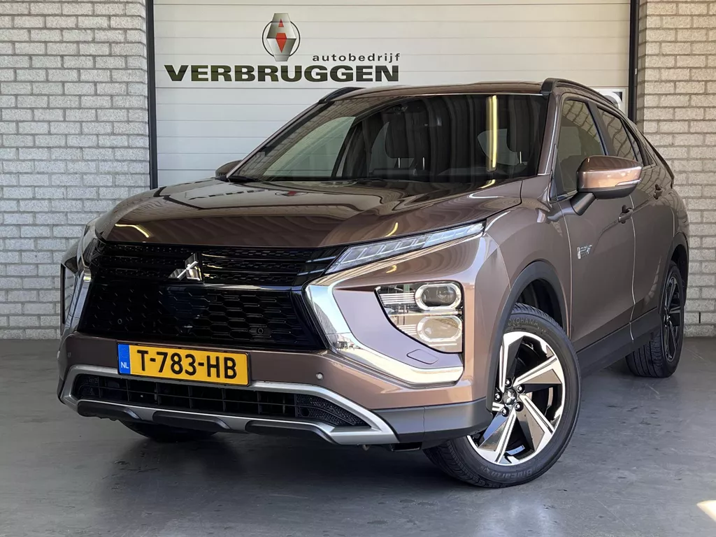 Mitsubishi Eclipse Cross 2.4 PHEV Intense+ | 18&quot; LMV | Carplay | Camera | Navi | All-in rijklaarprijs